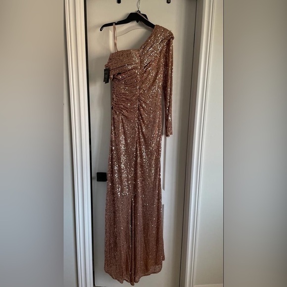 Nwt Ieena for Mac Duggal Sequined Drop Shoulder Faux Wrap Gown in Copper - Picture 6 of 15